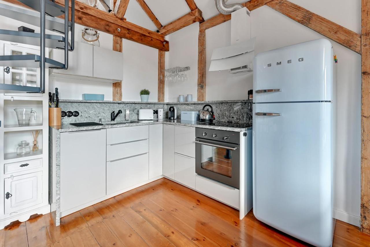 Lion - Cosy Attic Apartment