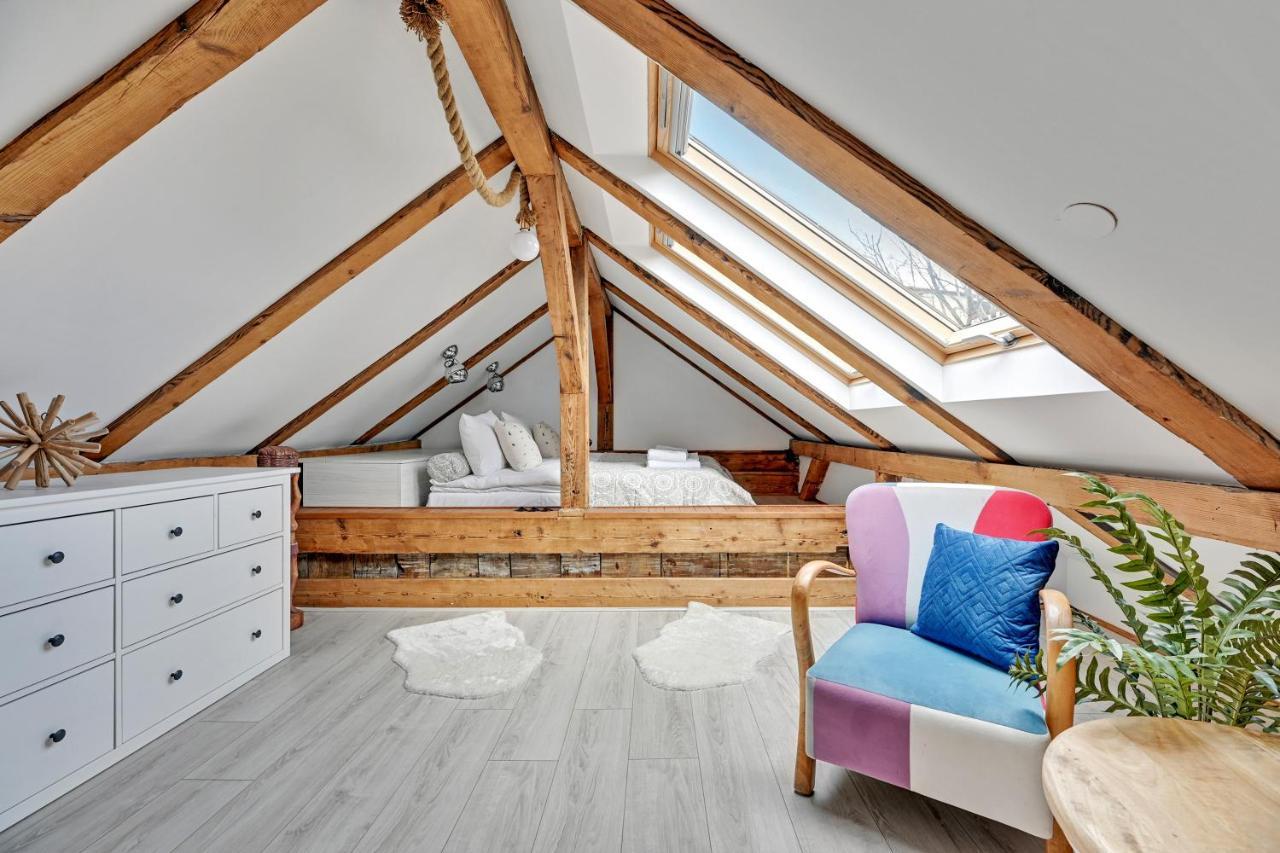 Lion - Cosy Attic Apartment Sopot